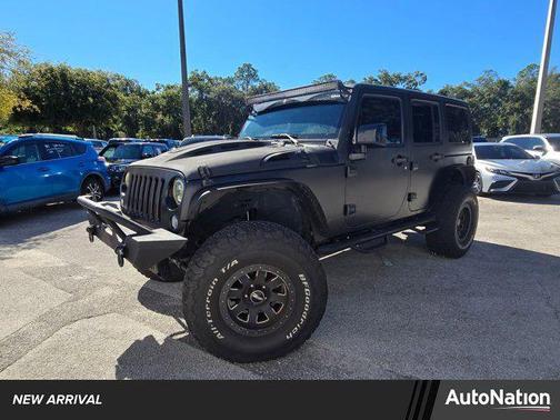 2014 Jeep Wrangler Unlimited Altitude