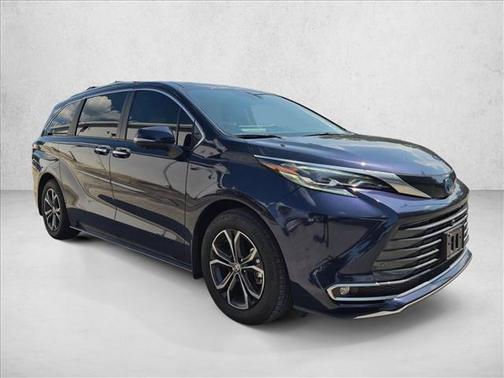 Blueprint 2025 Toyota Sienna Platinum