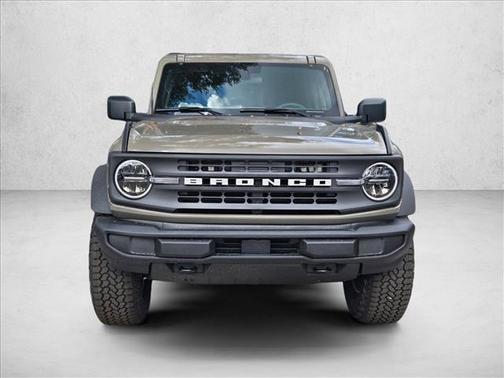 2025 Ford Bronco Base 4 Door 4x4