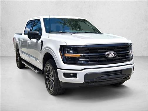 Oxford White 2026 Ford F-150 XLT