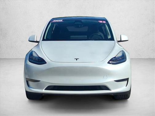 Pearl White Multi-Coat 2023 Tesla Model Y Long Range Dual Motor All-Wheel Drive