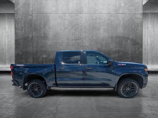 2022 Chevrolet Silverado 1500 Custom Trail Boss