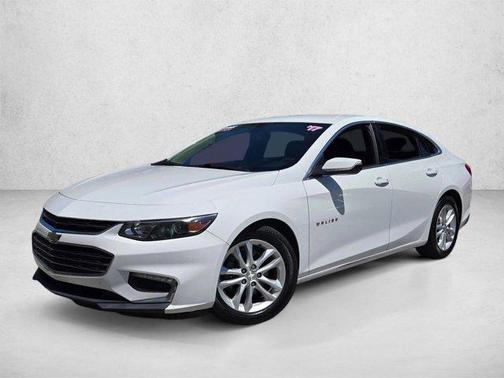 Summit White 2018 Chevrolet Malibu LT