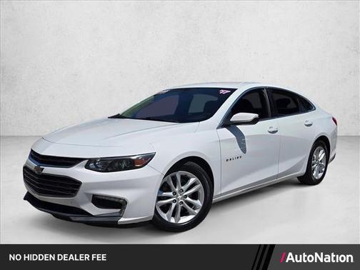 Summit White 2018 Chevrolet Malibu LT