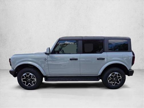 Avalanche Gray 2026 Ford Bronco Outer Banks