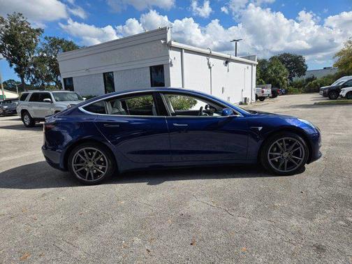 2018 Tesla Model 3 Mid Range