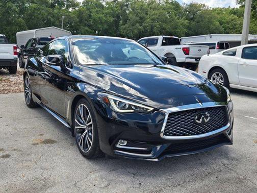 Black Obsidian 2022 INFINITI Q60 LUXE