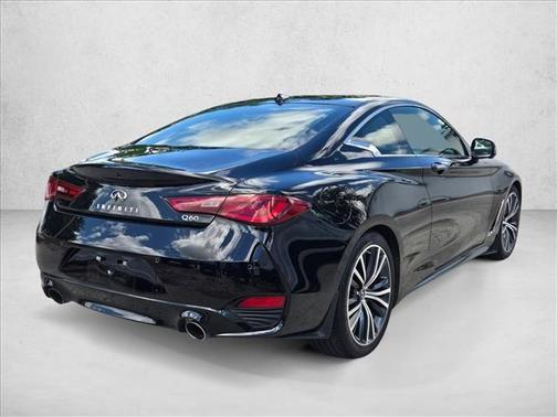 Black Obsidian 2022 INFINITI Q60 LUXE
