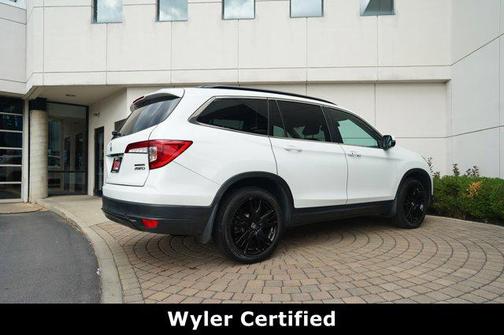 2022 Honda Pilot AWD Special Edition