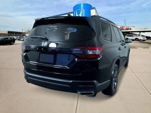 2025 Honda Pilot Sport