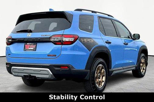 B-638p 2024 Honda Pilot TrailSport