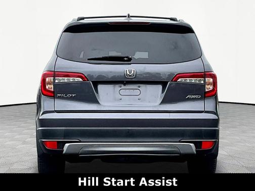 Crystal Black Pearl 2019 Honda Pilot EX-L