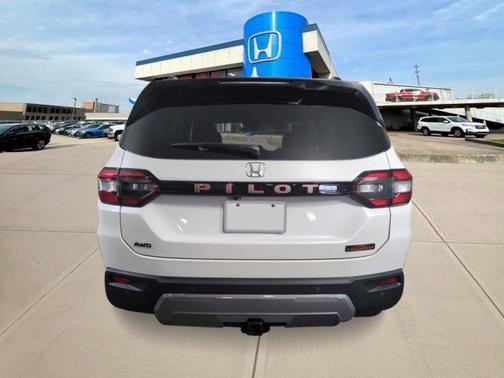 2026 Honda Pilot TrailSport