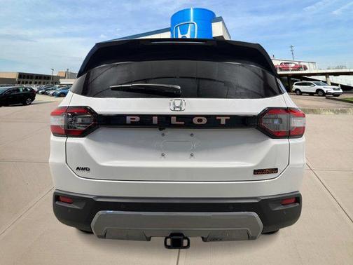 2026 Honda Pilot TrailSport