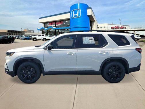 2025 Honda Pilot AWD Black Edition