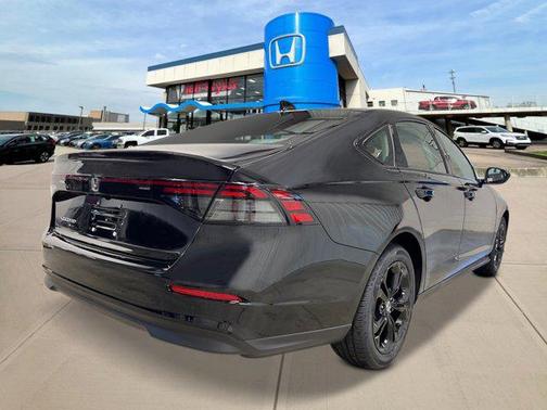 2025 Honda Accord Sport SE 1.5T