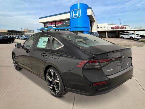 2025 Honda Accord Hybrid Base