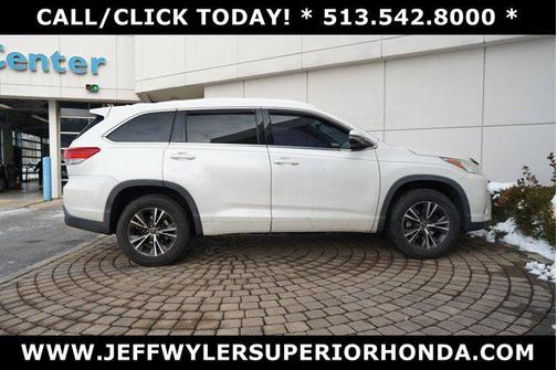 2018 Toyota Highlander LE I4