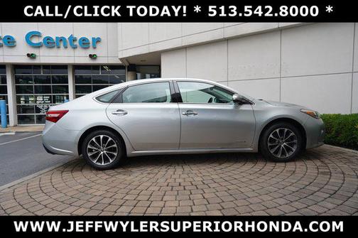 2018 Toyota Avalon Hybrid XLE Premium
