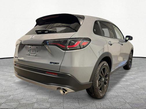 Urban Gray Pearl 2026 Honda HR-V AWD Sport