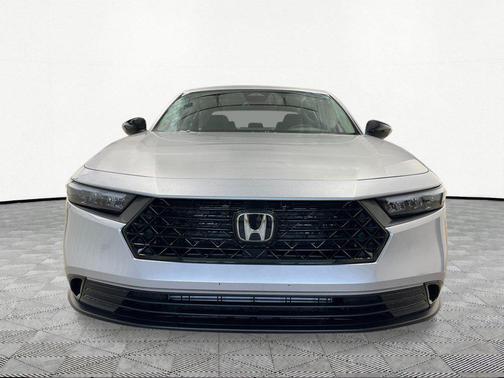 Solar Silver Metallic 2026 Honda Accord SE