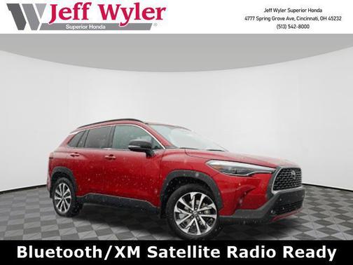 2025 Toyota Corolla Cross XLE