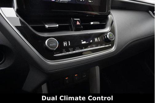 2025 Toyota Corolla Cross XLE