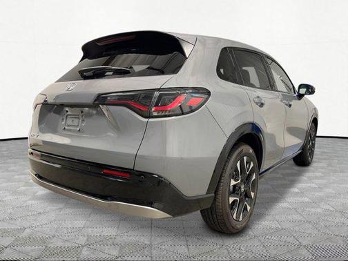 Urban Gray Pearl 2027 Honda HR-V EX-L