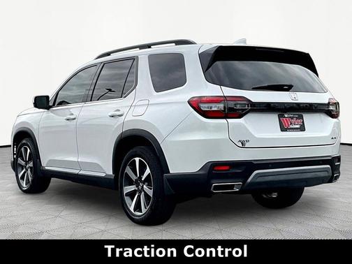 Platinum White Pearl 2025 Honda Pilot Elite