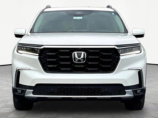 Platinum White Pearl 2025 Honda Pilot Elite