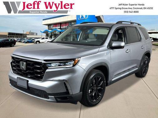 2025 Honda Pilot Touring 8-Passenger