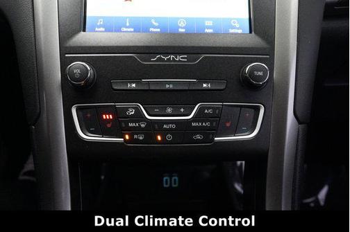 2020 Ford Fusion SEL