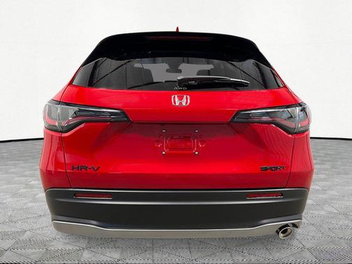 Milano Red 2027 Honda HR-V Sport