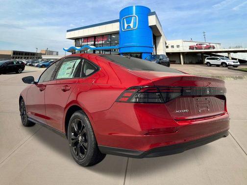 2025 Honda Accord Sport SE 1.5T