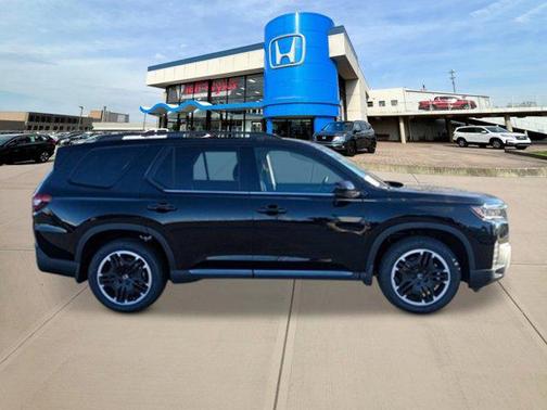 2026 Honda Pilot Touring 8-Passenger