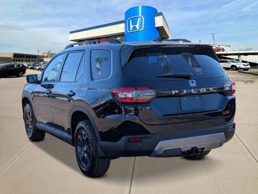 2026 Honda Pilot TrailSport