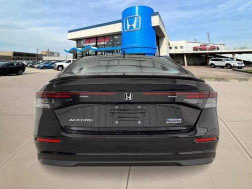 2025 Honda Accord Hybrid Base