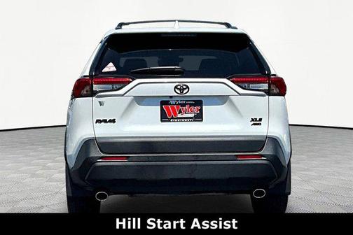 Wind Chill Pearl 2024 Toyota RAV4 XLE Premium