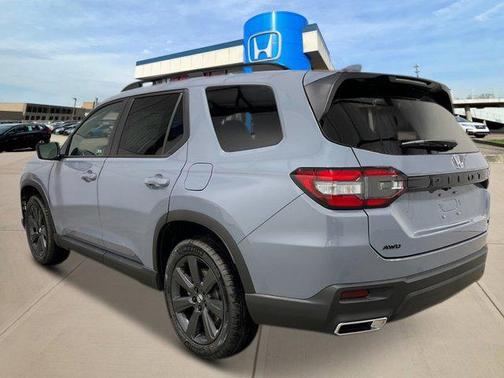 2025 Honda Pilot Sport