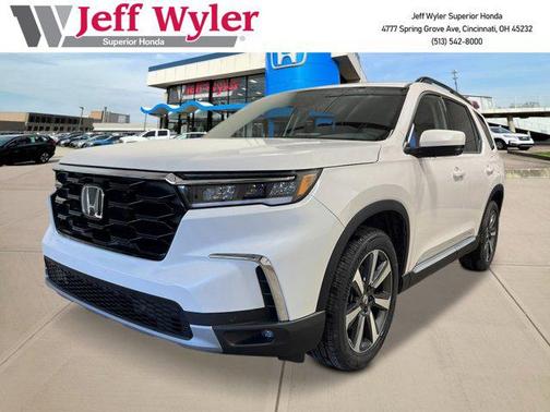 2025 Honda Pilot Touring 8-Passenger