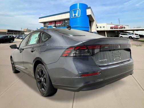 2025 Honda Accord Sport SE 1.5T
