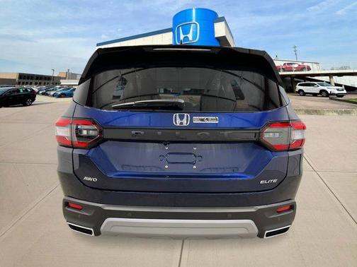 2025 Honda Pilot Elite