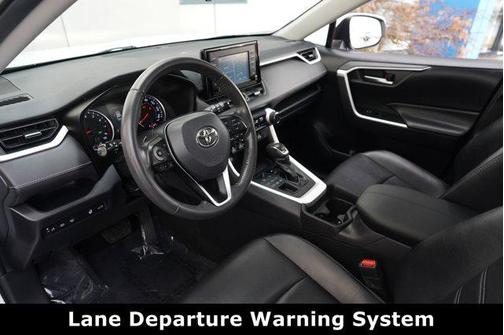 2019 Toyota RAV4 XLE Premium