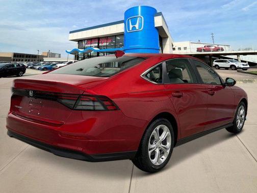2025 Honda Accord LX 1.5T