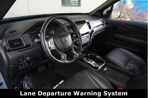 2023 Honda Passport AWD Elite