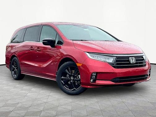 Radiant Red Metallic II 2024 Honda Odyssey Sport