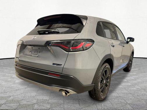 Urban Gray Pearl 2026 Honda HR-V AWD Sport