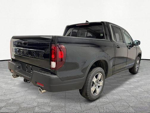 Crystal Black Pearl 2026 Honda Ridgeline RTL