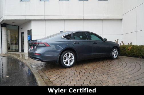 2025 Honda Accord LX 1.5T