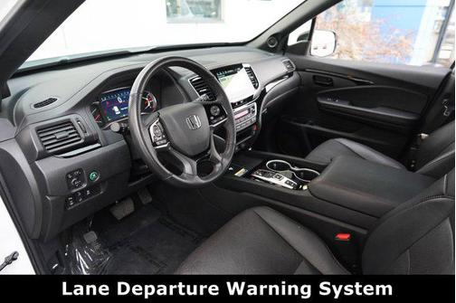 2024 Honda Passport AWD Black